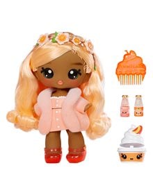 Yummiland Κούκλα Piper Peach 25cm & Lip Gloss Pet - 120797-EUC MGA Entertainment Κούκλες