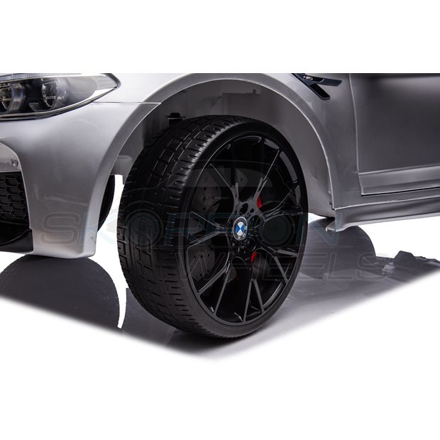 Ηλεκτροκίνητο Αυτοκίνητο BMW M5 With Drift Mode Original License 24V - Γκρι | Skorpion Wheels - 52460951