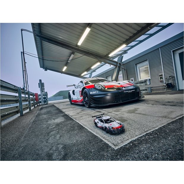 Lego Technic Porsche 911 RSR - 42096