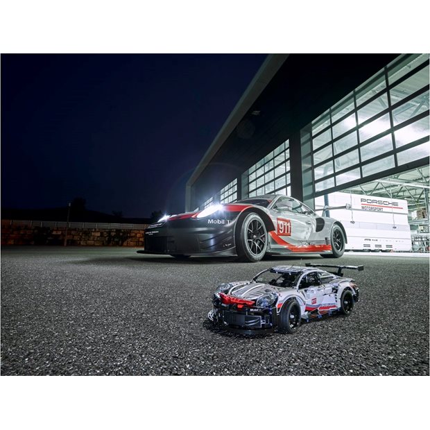 Lego Technic Porsche 911 RSR - 42096