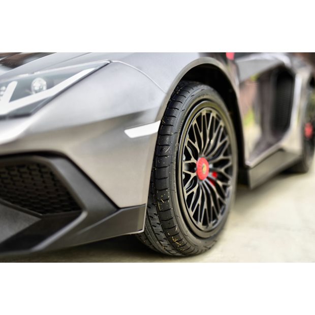 Ηλεκτροκίνητο Αυτοκίνητο Lamborghini Aventador SV Original License 24V - Γκρι | Skorpion Wheels - 52490251