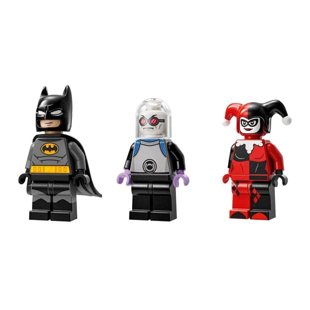 LEGO® Batman™ - Batman™ with the Batmobile™ VS Harley Quinn™ and Mr. Freeze™ - 76274