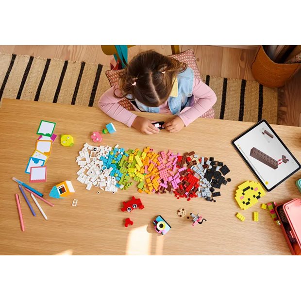 Lego Classic Creative Happy Box - 11042