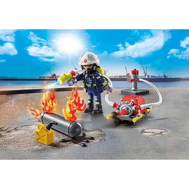 Playmobil Action Heroes Πυροσβέστης Με Αντλία Νερού - 71826