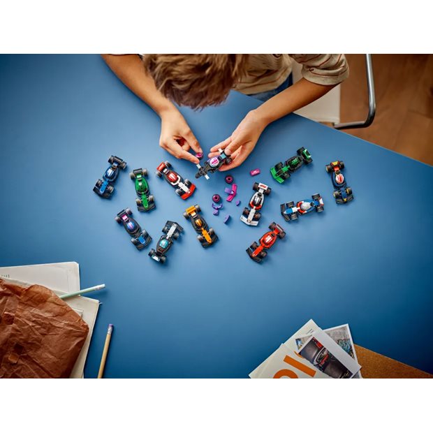 Lego Συλλεκτικό Αγωνιστικό Αυτοκινητάκι F1 - 71049