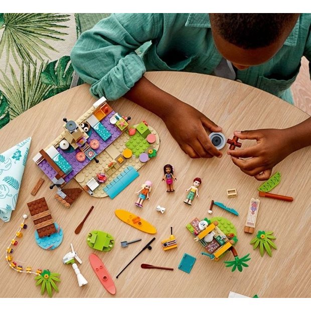 Lego Friends Beach Glamping - 41700