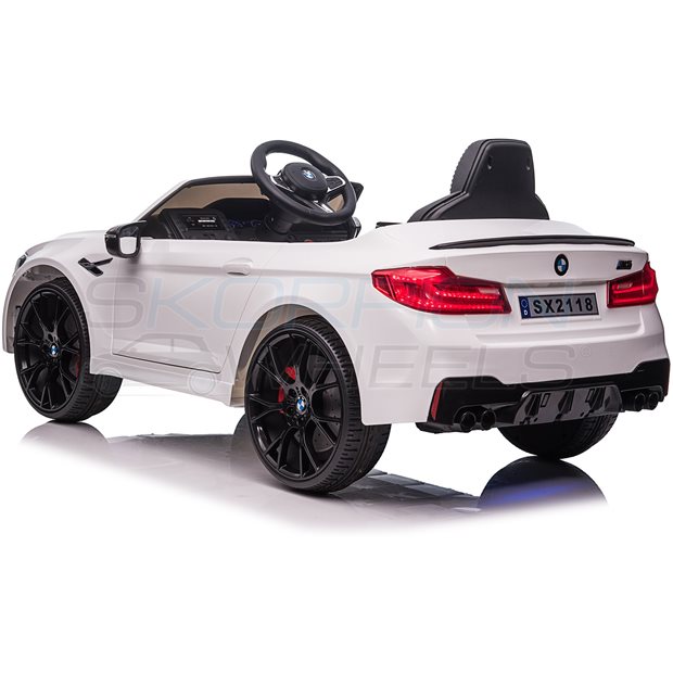 Ηλεκτροκίνητο Αυτοκίνητο BMW M5 Original License 12V - Λευκό | Skorpion Wheels - 5246095